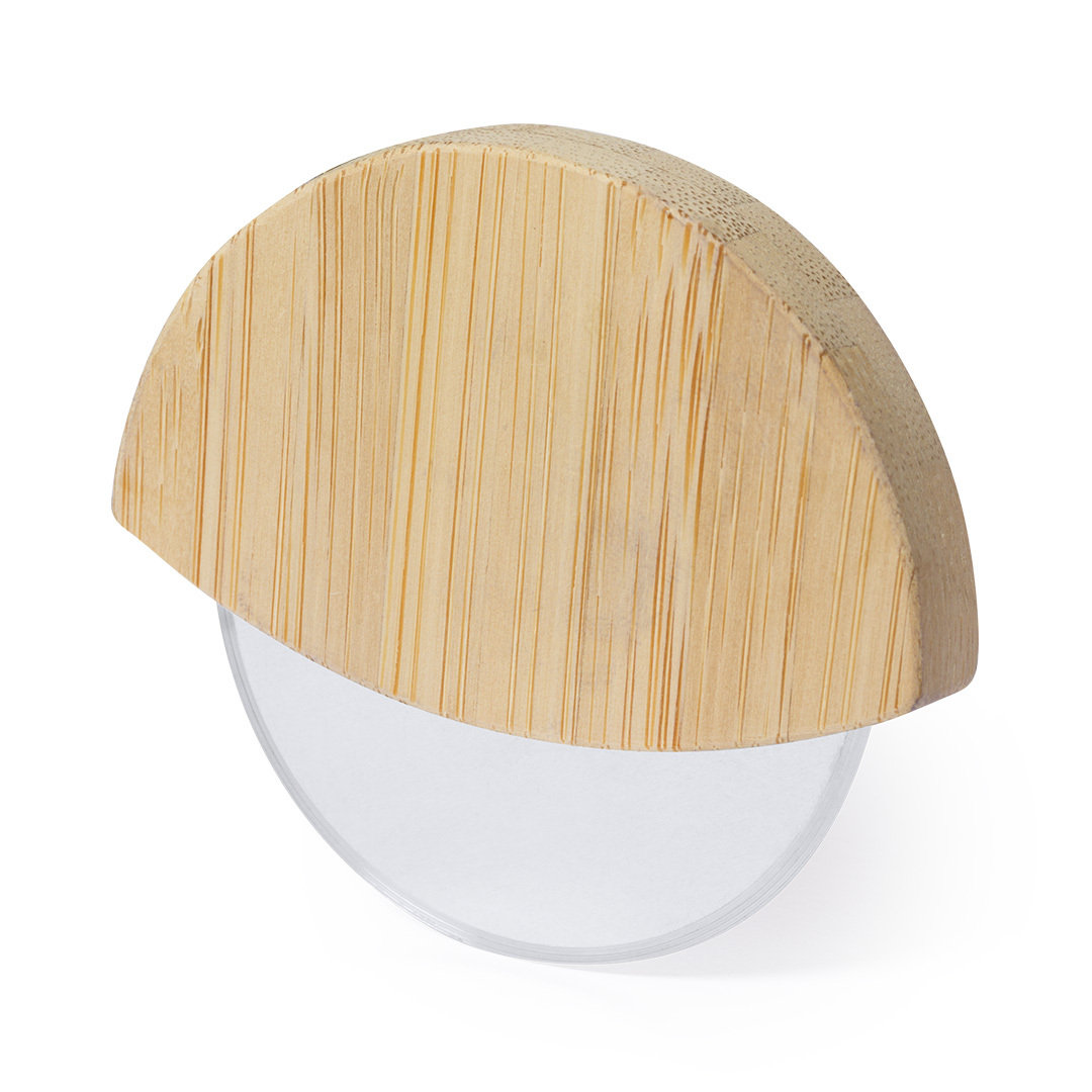 Cortapizzas personalizado Titox de bambú con cuchilla inox