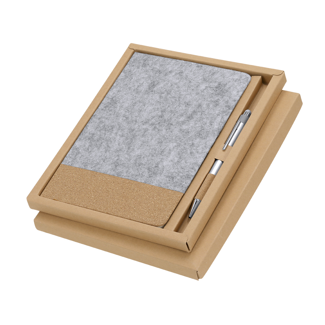 Set personalizado Webermax de fieltro RPET y aluminio reciclado con bloc y bolígrafo
