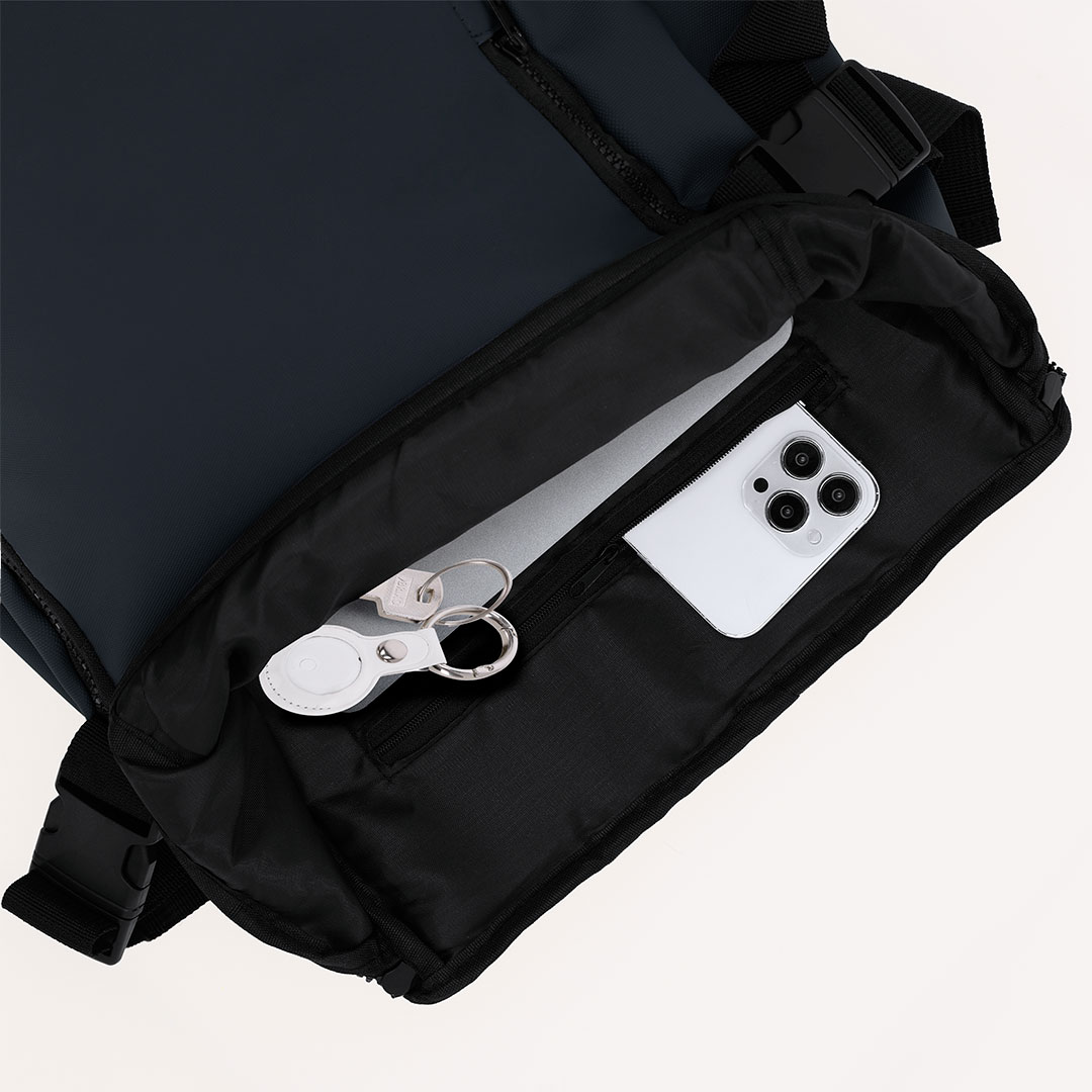 Mochila personalizada Rigan portadocumentos 3 modalidades de transporte - Mochilas personalizadas - Regalo Promocional Personalizado - imagen 5