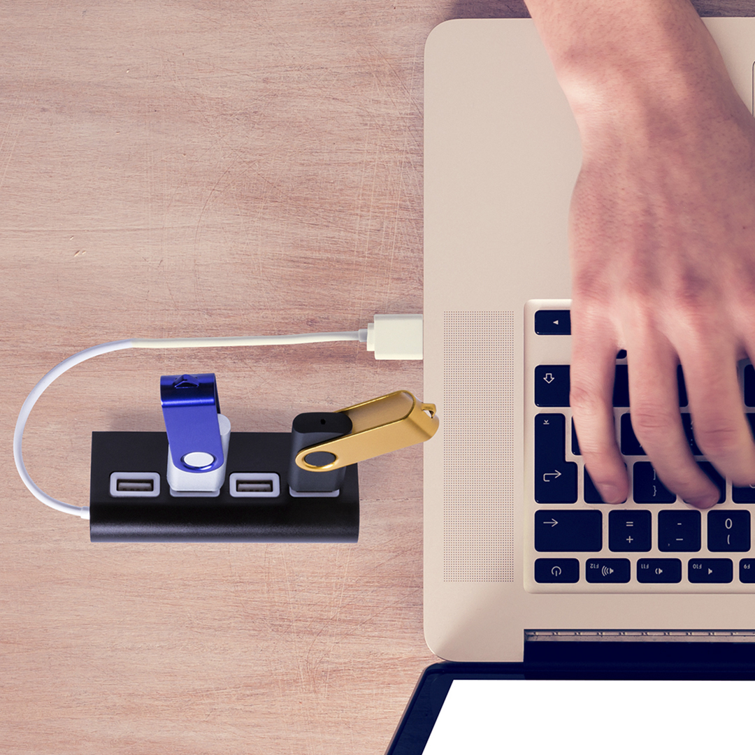 Puerto USB personalizado Weeper bicolor de aluminio