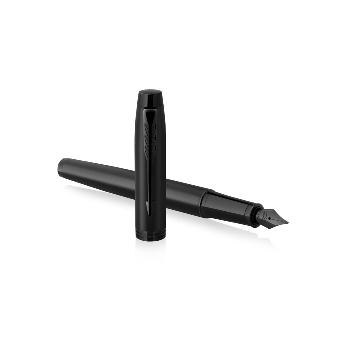 Pluma estilográfica personalizada IM Achromatic Parker de acero lacado negro