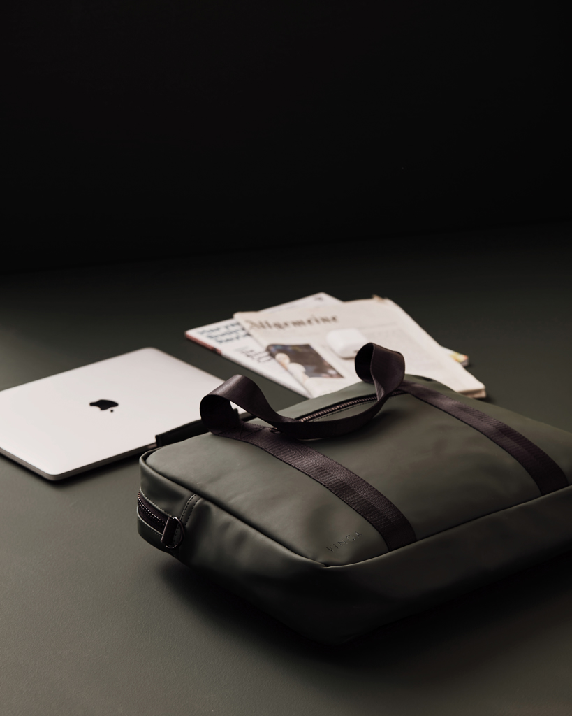 Bolsa para portátil personalizada VINGA Baltimore con banda para carrito - Regalos Premium - Regalo Promocional Personalizado - imagen 12