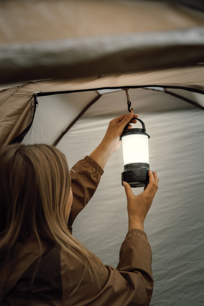 Linterna camping Nordic Drift Everest RCS Bright  manivela - Novedades - Regalo Promocional Personalizado - imagen 9