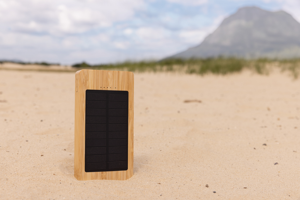 Batería solar personalizada de bambú Sunwick de 10.000 mah - Tecnología - Regalo Promocional Personalizado - imagen 8