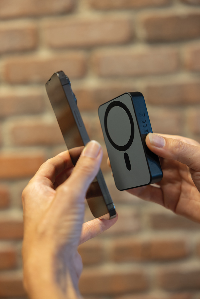 Batería magnética plástico reciclado Amporia RCS 10.000 mAh - Tecnología - Regalo Promocional Personalizado - imagen 8
