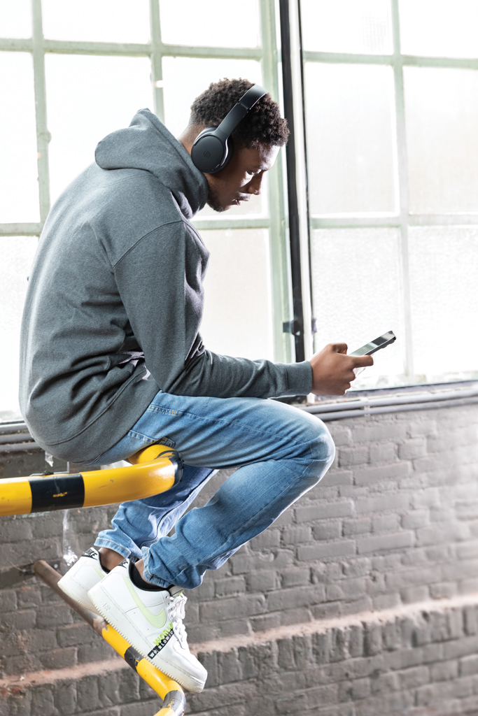 Auriculares personalizados Urban Vitamin Palo Alto RCS de plástico reciclado - Tecnología - Regalo Promocional Personalizado - imagen 23