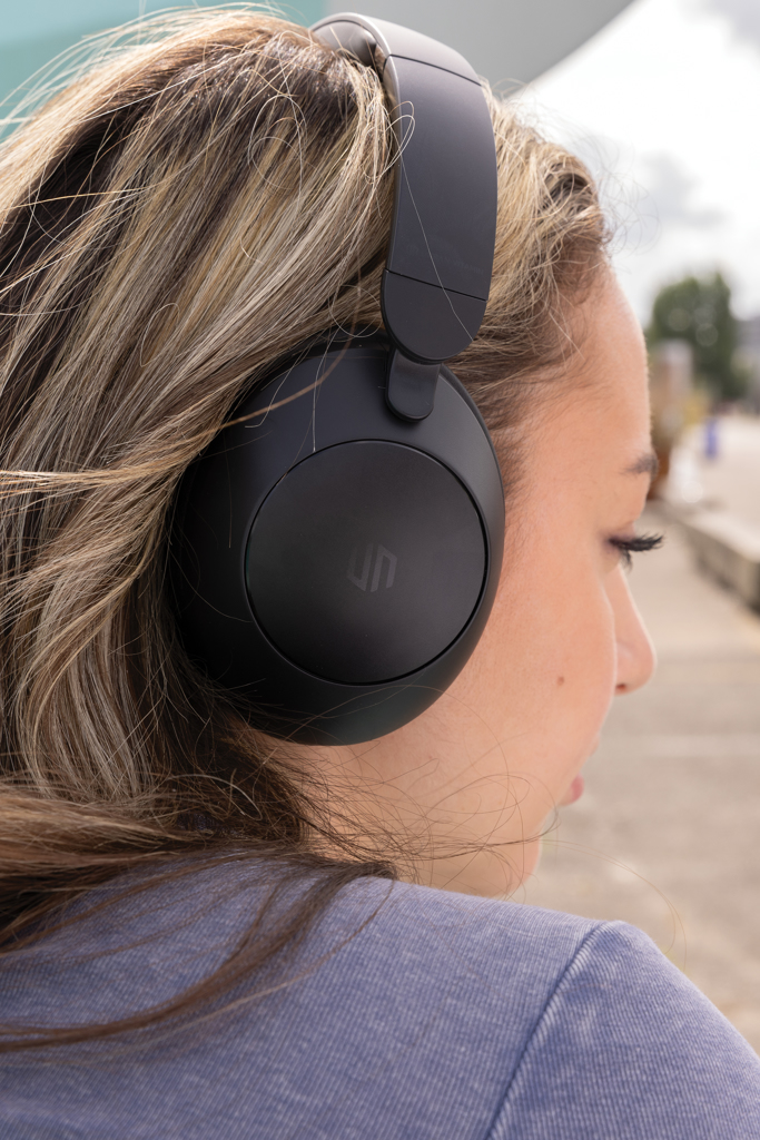 Auriculares Urban Vitamin Cupertino RCS rplastic ANC - Tecnología - Regalo Promocional Personalizado - imagen 17