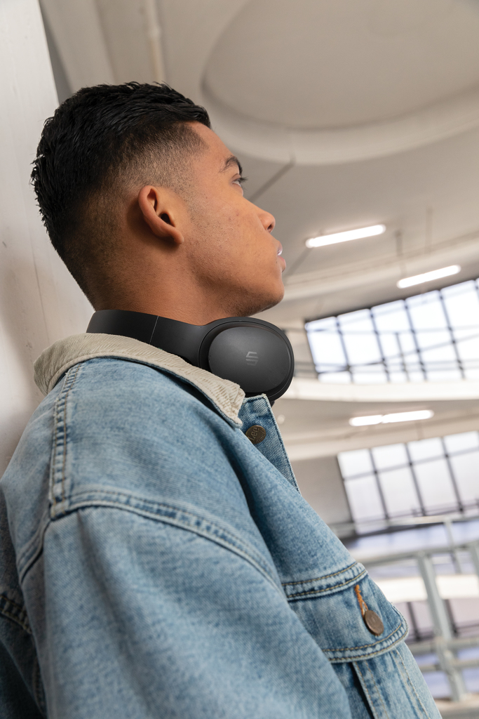 Auriculares inalámbricos personalizados Belmont Urban Vitamin con botón graves - Tecnología - Regalo Promocional Personalizado - imagen 12
