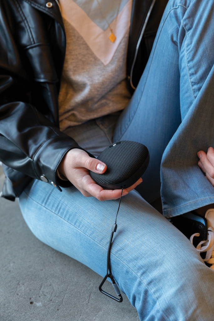 Altavoz personalizado Hayward inalámbrico Urban Vitamin IPX7 compacto - Tecnología - Regalo Promocional Personalizado - imagen 15