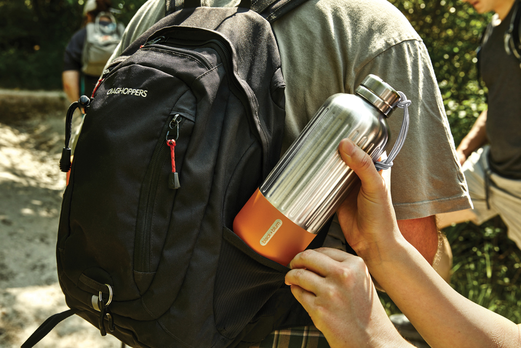 Botella térmica personalizada Black+Blum Explorer grande de 850ml - Termos personalizados - Regalo Promocional Personalizado - imagen 9