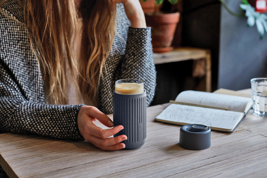 Vaso de vidrio Black+Blum de 340 ml - Tazas y vasos personalizados - Regalo Promocional Personalizado - imagen 8