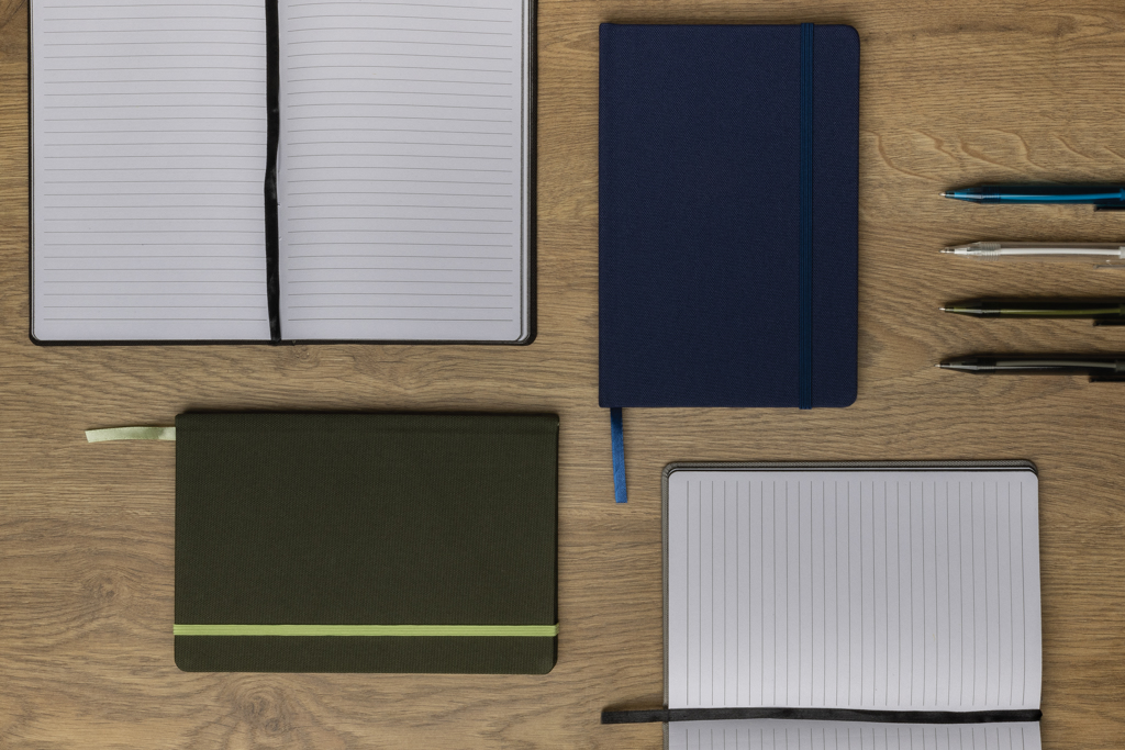 Libreta A5 personalizada RPET con certificación GRS - Oficina - Regalo Promocional Personalizado - imagen 9