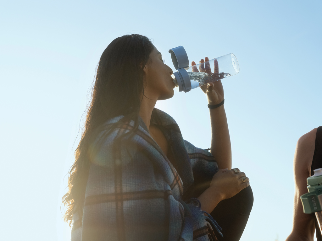 Botella de agua con 2  filtros BRITA VITAL de 600 ml - Tazas y botellas - Regalo Promocional Personalizado - imagen 10