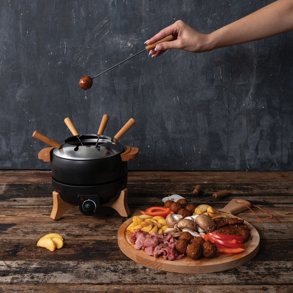 Set fondue eléctrica para fiestas BOSKA 2,3 L (tipo F UE) - Otros accesorios cocina - Regalo Promocional Personalizado - imagen 27