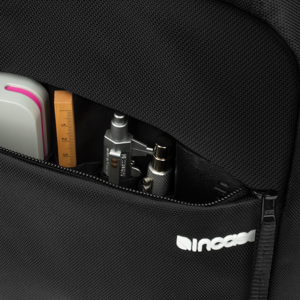 Funda fina Incase ICON - Novedades - Regalo Promocional Personalizado - imagen 12