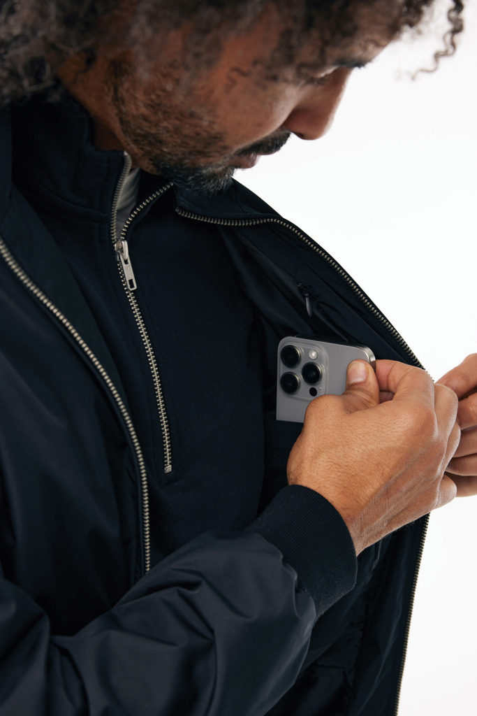 IQONIQ Odin chaqueta urbana poliéster reciclado - Ropa y accesorios - Regalo Promocional Personalizado - imagen 13