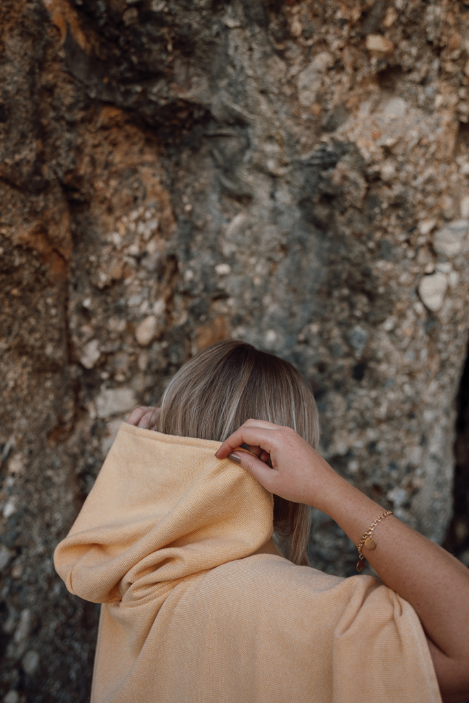 Poncho personalizado VINGA Tolo hammam de felpa para playa - Verano - Regalo Promocional Personalizado - imagen 7