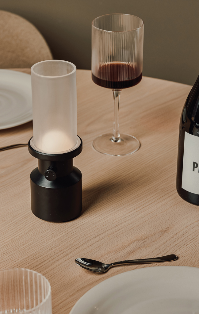 Lámpara de mesa VINGA Niori RCS - Tecnología - Regalo Promocional Personalizado - imagen 6
