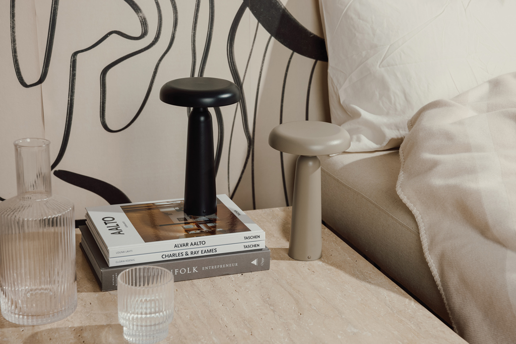 Lámpara de mesa VINGA Avery RCS - Tecnología - Regalo Promocional Personalizado - imagen 12