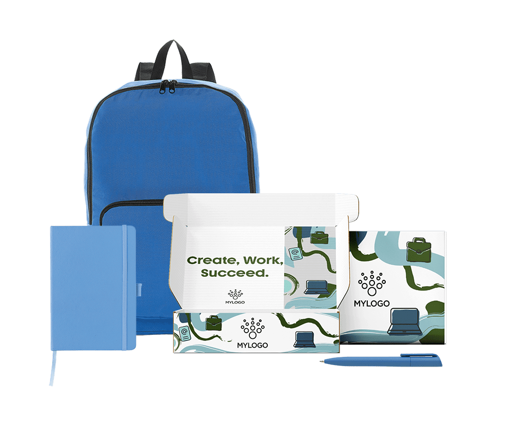 Welcome pack corporativo para empleados con mochila azul, libreta y bolígrafo personalizados en caja postal personalizable.